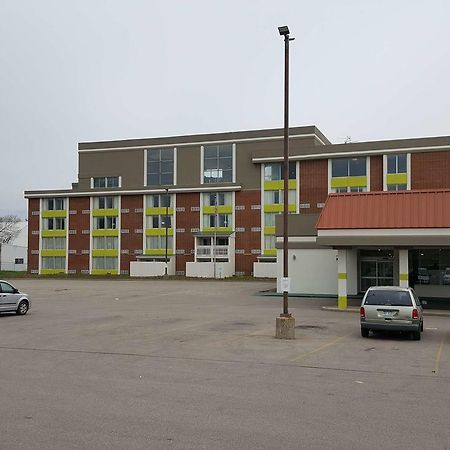 Days Inn & Suites By Wyndham Grand Rapids Near Downtown Wyoming Eksteriør bilde